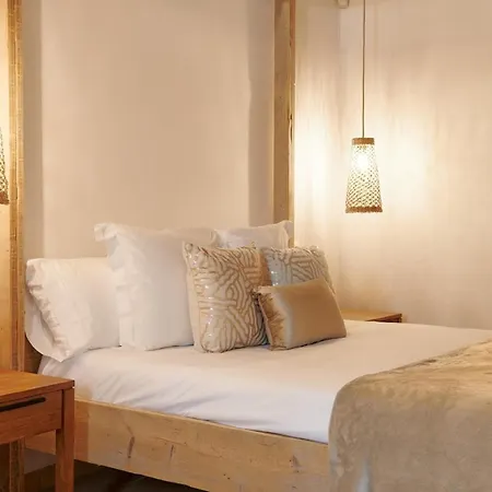 Mit Privatpool Fuer 9 Personen Ca 350 Qm In Santa Eularia Des Riu, Ibiza Suedkueste Von Ibiza *