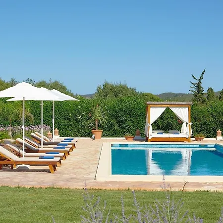 Mit Privatpool Fuer 9 Personen Ca 350 Qm In Santa Eularia Des Riu, Ibiza Suedkueste Von Ibiza *
