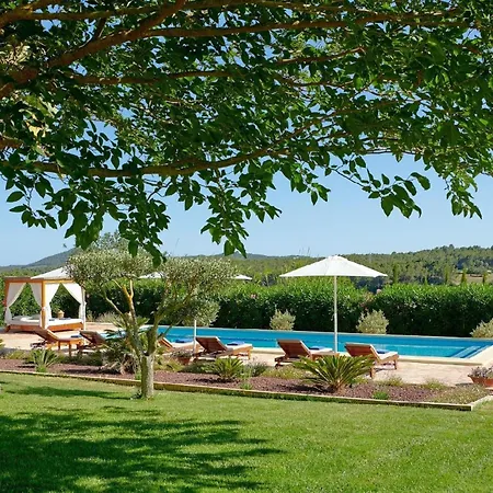 Mit Privatpool Fuer 9 Personen Ca 350 Qm In Santa Eularia Des Riu, Ibiza Suedkueste Von Ibiza *